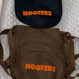 Hooters pouch bundle